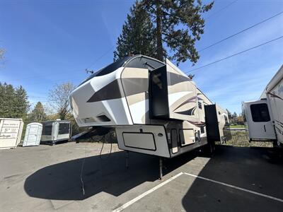 2015 Keystone Cougar High Country 327RES   - Photo 1 - Oregon City, OR 97045