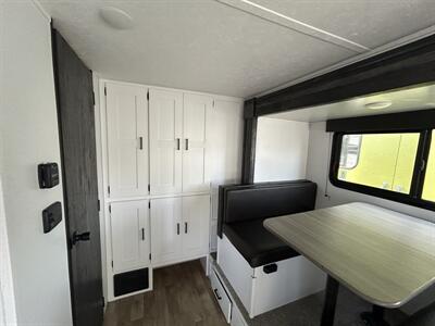 2021 Keystone Hideout 186SS - Photo 8 - Oregon City, OR 97045