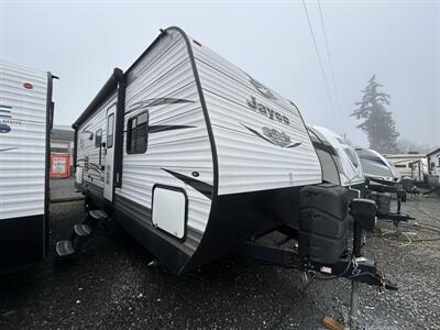 2018 Jayco Jay Flight 242BHSW   - Photo 2 - Oregon City, OR 97045