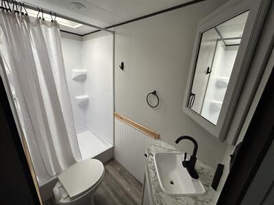 2018 Jayco Jay Flight 242BHSW   - Photo 11 - Oregon City, OR 97045