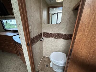 2011 Keystone Montana 3150RL - Photo 17 - Oregon City, OR 97045