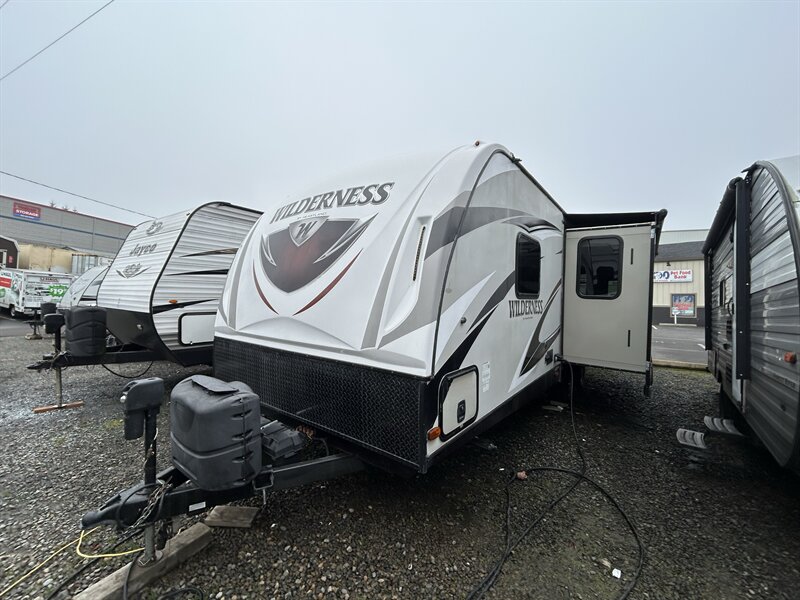 2017 Heartland Wilderness 2750RL  