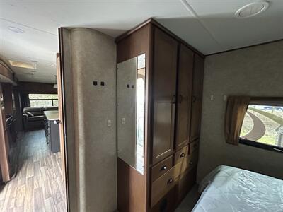 2016 Highland Ridge RV Open Range Light 272RLS - Photo 14 - Oregon City, OR 97045