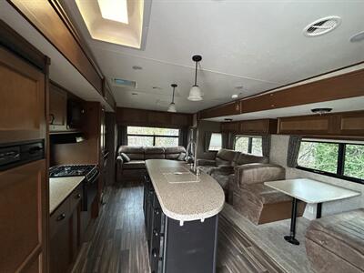 2016 Highland Ridge RV Open Range Light 272RLS - Photo 6 - Oregon City, OR 97045