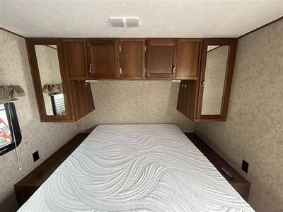 2017 Prime Time Avenger 20RD - Photo 10 - Oregon City, OR 97045