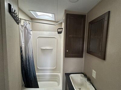 2015 Keystone Rubicon RB2500 - Photo 10 - Oregon City, OR 97045