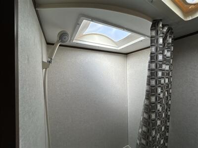 2017 Jayco «model» - Photo 10 - Oregon City, OR 97045