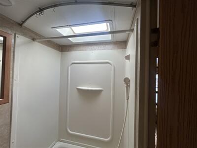 2011 Keystone Springdale 267BHSS   - Photo 12 - Oregon City, OR 97045