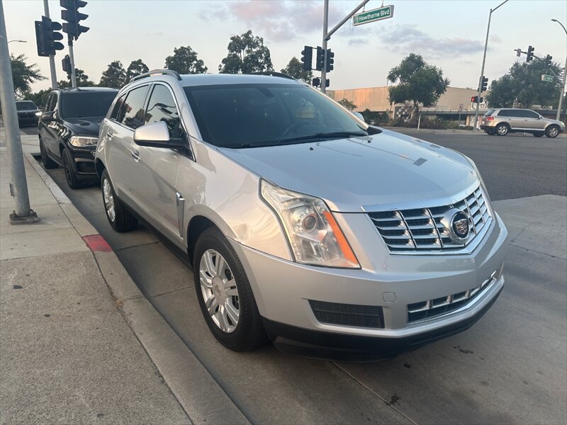2015 Cadillac SRX Standard