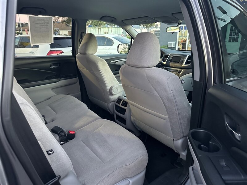 2016 Honda Pilot LX - Photo 8 - Hawthorne, CA 90250