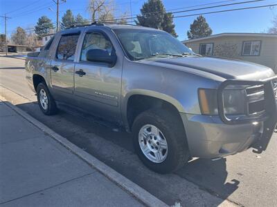 2007 Chevrolet Avalanche LS 1500   - Photo 4 - Englewood, CO 80113
