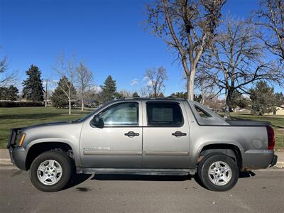 2007 Chevrolet Avalanche LS 1500   - Photo 2 - Englewood, CO 80113