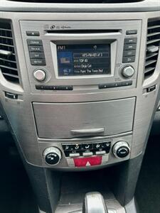 2014 Subaru Outback 2.5i Premium   - Photo 13 - Englewood, CO 80113