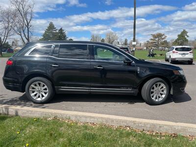 2013 Lincoln MKT Livery Fleet   - Photo 4 - Englewood, CO 80113