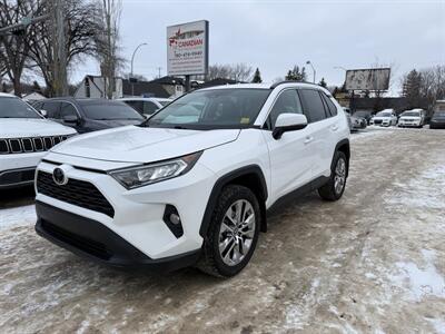 2021 Toyota RAV4 XLE   - Photo 3 - Edmonton, AB T5W 1E5