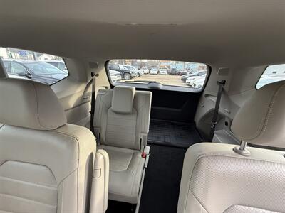 2021 Volkswagen Atlas V6 SEL Premium R-Line 4Motion - Photo 9 - Edmonton, AB T5W 1E5