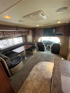 2013 Jayco MELBOURNE CLASS C MOTOR HOME 30 FT   - Photo 7 - Fort Myers, FL 33905