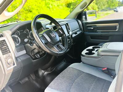 2014 RAM 1500 SLT , HEMI Engine ! pickup Truck  4X4 - Photo 17 - Gladstone, OR 97027