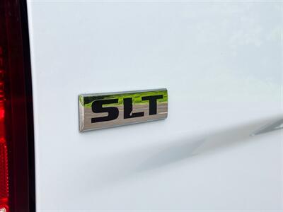 2014 RAM 1500 SLT , HEMI Engine ! pickup Truck  4X4 - Photo 6 - Gladstone, OR 97027