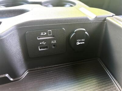 2014 RAM 1500 SLT , HEMI Engine ! pickup Truck  4X4 - Photo 33 - Gladstone, OR 97027