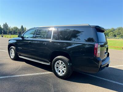 2017 GMC Yukon XL SLT   - Photo 3 - Gladstone, OR 97027