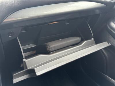 2017 Ford Edge SE AWD SUV  Clean title , Low Miles ! - Photo 47 - Gladstone, OR 97027