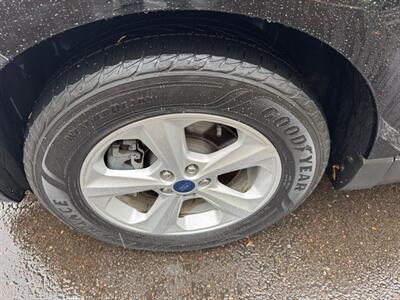 2017 Ford Edge SE AWD SUV  Clean title , Low Miles ! - Photo 40 - Gladstone, OR 97027