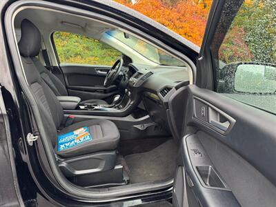 2017 Ford Edge SE AWD SUV  Clean title , Low Miles ! - Photo 12 - Gladstone, OR 97027