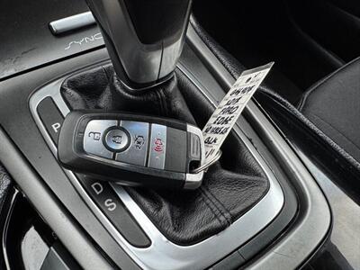 2017 Ford Edge SE AWD SUV  Clean title , Low Miles ! - Photo 20 - Gladstone, OR 97027