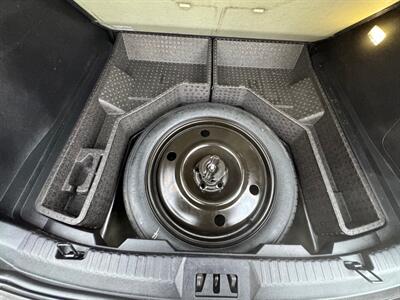 2017 Ford Edge SE AWD SUV  Clean title , Low Miles ! - Photo 33 - Gladstone, OR 97027