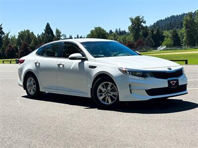 2017 Kia Optima LX   - Photo 7 - Gladstone, OR 97027