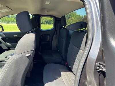 2019 Ford Ranger XLT Pickup Truck , 4X4 , Clean title !   - Photo 38 - Gladstone, OR 97027