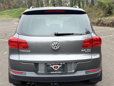 2015 Volkswagen Tiguan SE 4Motion (AWD ) Fully Loaded ! - Photo 17 - Gladstone, OR 97027