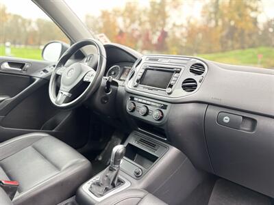 2015 Volkswagen Tiguan SE 4Motion (AWD ) Fully Loaded ! - Photo 30 - Gladstone, OR 97027