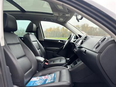 2015 Volkswagen Tiguan SE 4Motion (AWD ) Fully Loaded ! - Photo 29 - Gladstone, OR 97027