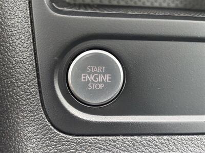 2015 Volkswagen Tiguan SE 4Motion (AWD ) Fully Loaded ! - Photo 32 - Gladstone, OR 97027