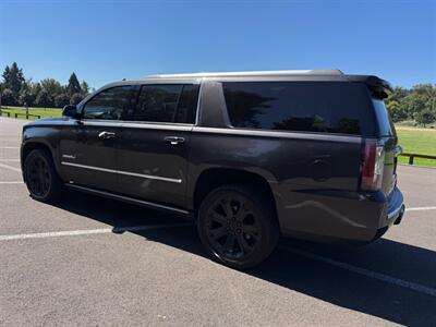 2016 GMC Yukon XL Denali SUV , Fully Loaded ! 3rd rwo seats ! - Photo 3 - Gladstone, OR 97027
