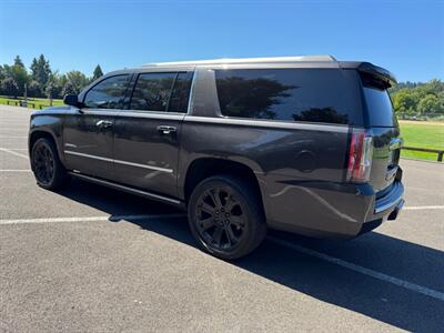 2016 GMC Yukon XL Denali SUV , Fully Loaded ! 3rd rwo seats ! - Photo 17 - Gladstone, OR 97027