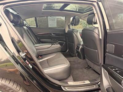2015 Kia K900 Luxury   - Photo 12 - Gladstone, OR 97027