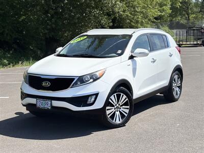 2015 Kia Sportage EX 4X4 , Gas Saver SUV ! - Photo 3 - Gladstone, OR 97027