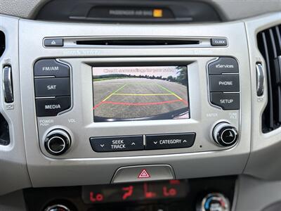 2015 Kia Sportage EX 4X4 , Gas Saver SUV ! - Photo 19 - Gladstone, OR 97027