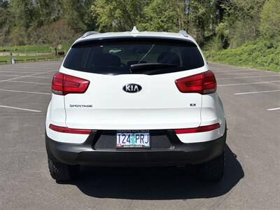 2015 Kia Sportage EX 4X4 , Gas Saver SUV ! - Photo 7 - Gladstone, OR 97027