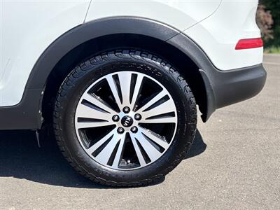 2015 Kia Sportage EX 4X4 , Gas Saver SUV ! - Photo 25 - Gladstone, OR 97027