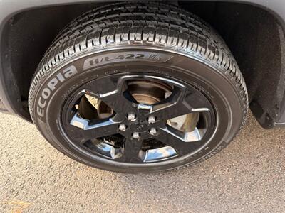 2018 Jeep Grand Cherokee Upland SUV , 4X4  Clean title ! - Photo 49 - Gladstone, OR 97027