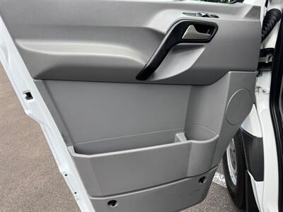 2012 Mercedes-Benz Sprinter 2500 High Roof  Cargovan - Photo 39 - Gladstone, OR 97027