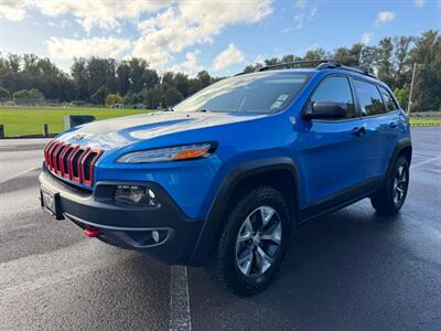2018 Jeep Cherokee Trailhawk SUV  4X4 , Low Miles ! - Photo 27 - Gladstone, OR 97027