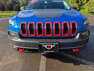 2018 Jeep Cherokee Trailhawk SUV  4X4 , Low Miles ! - Photo 29 - Gladstone, OR 97027