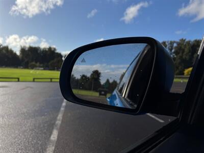 2018 Jeep Cherokee Trailhawk SUV  4X4 , Low Miles ! - Photo 31 - Gladstone, OR 97027