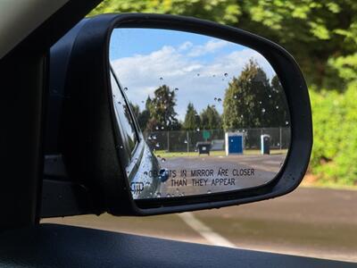 2018 Jeep Cherokee Trailhawk SUV  4X4 , Low Miles ! - Photo 50 - Gladstone, OR 97027