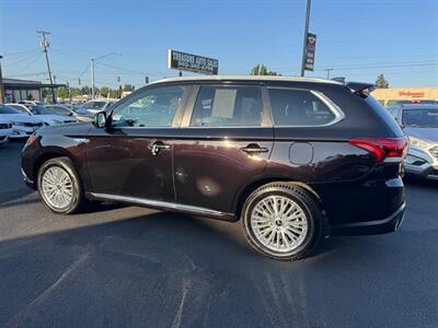2019 Mitsubishi Outlander PHEV Outlander PHEV GT  plugin Hybrid - Photo 3 - Gladstone, OR 97027
